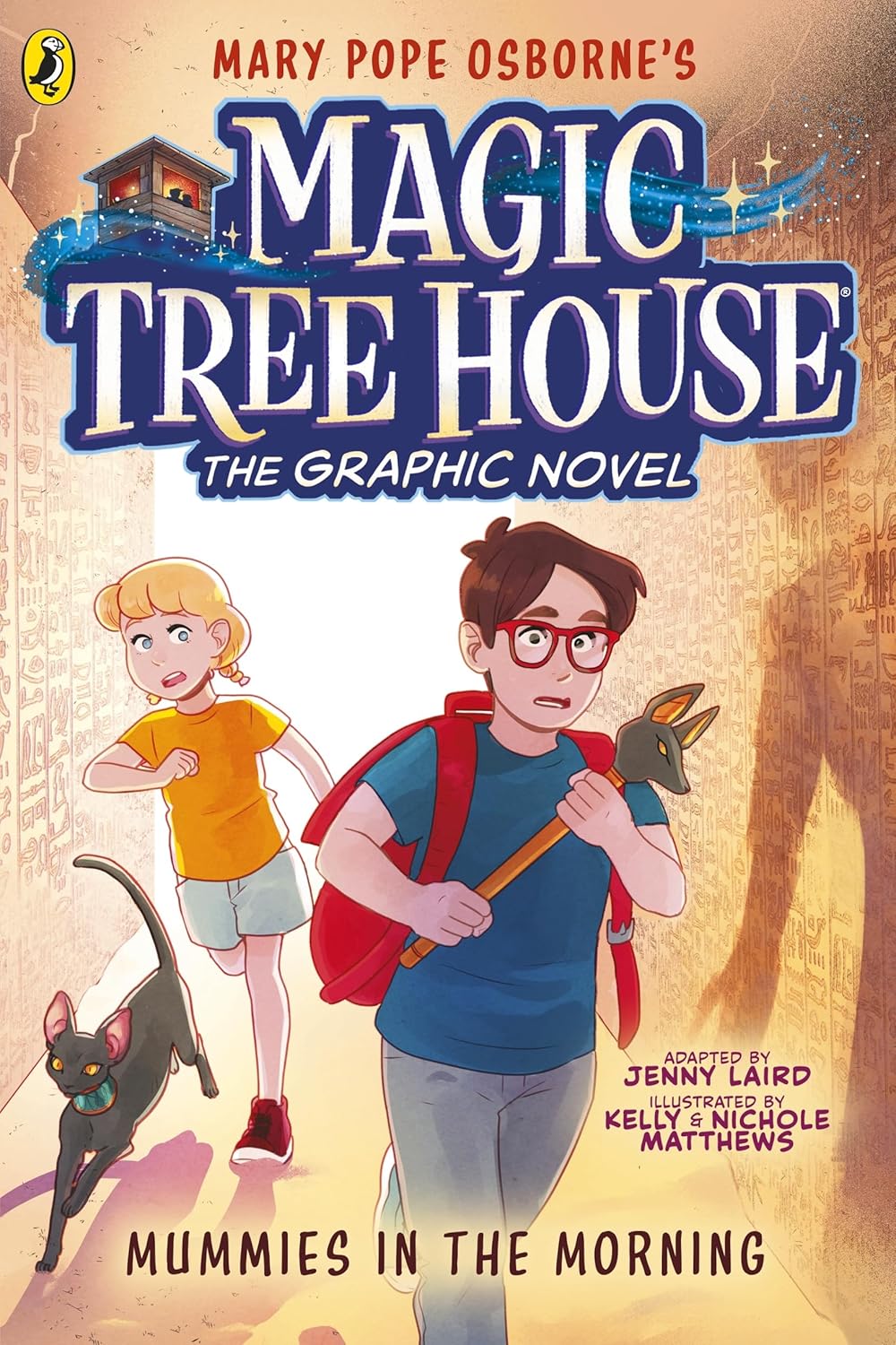Magic Tree House (A Graphic Novel): Mummies in the Morning